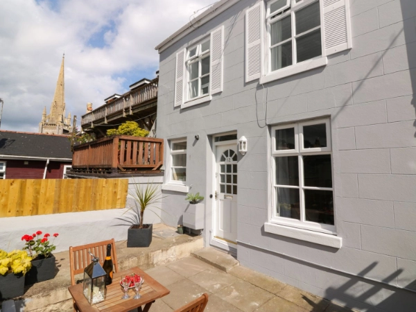 Harbourside Cottage, Torquay Image of Harbourside Cottage, Torquay