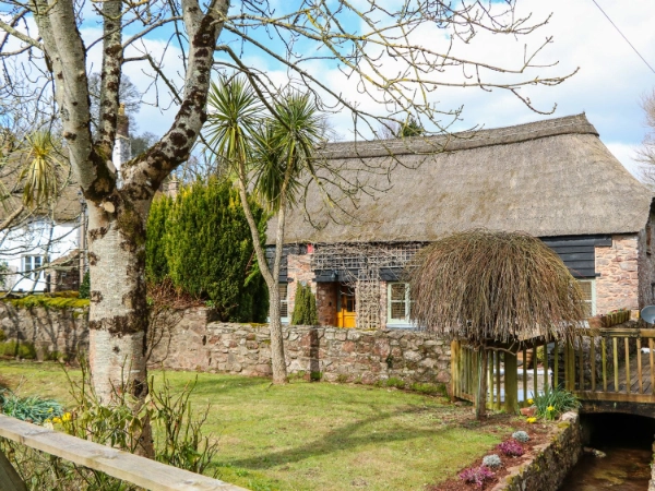 Meadow Thatch, Torquay Image of Meadow Thatch, Torquay